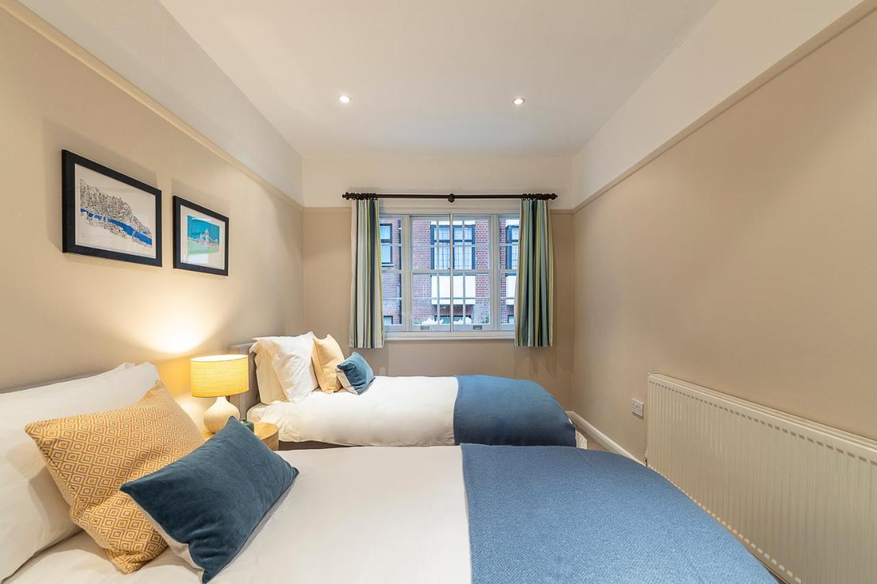 Gorgeous House In Marylebone With Patio Apartment London Exterior photo
